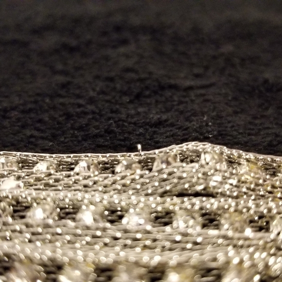 Magnetic silver cuff bracelet - Picture 5 of 8